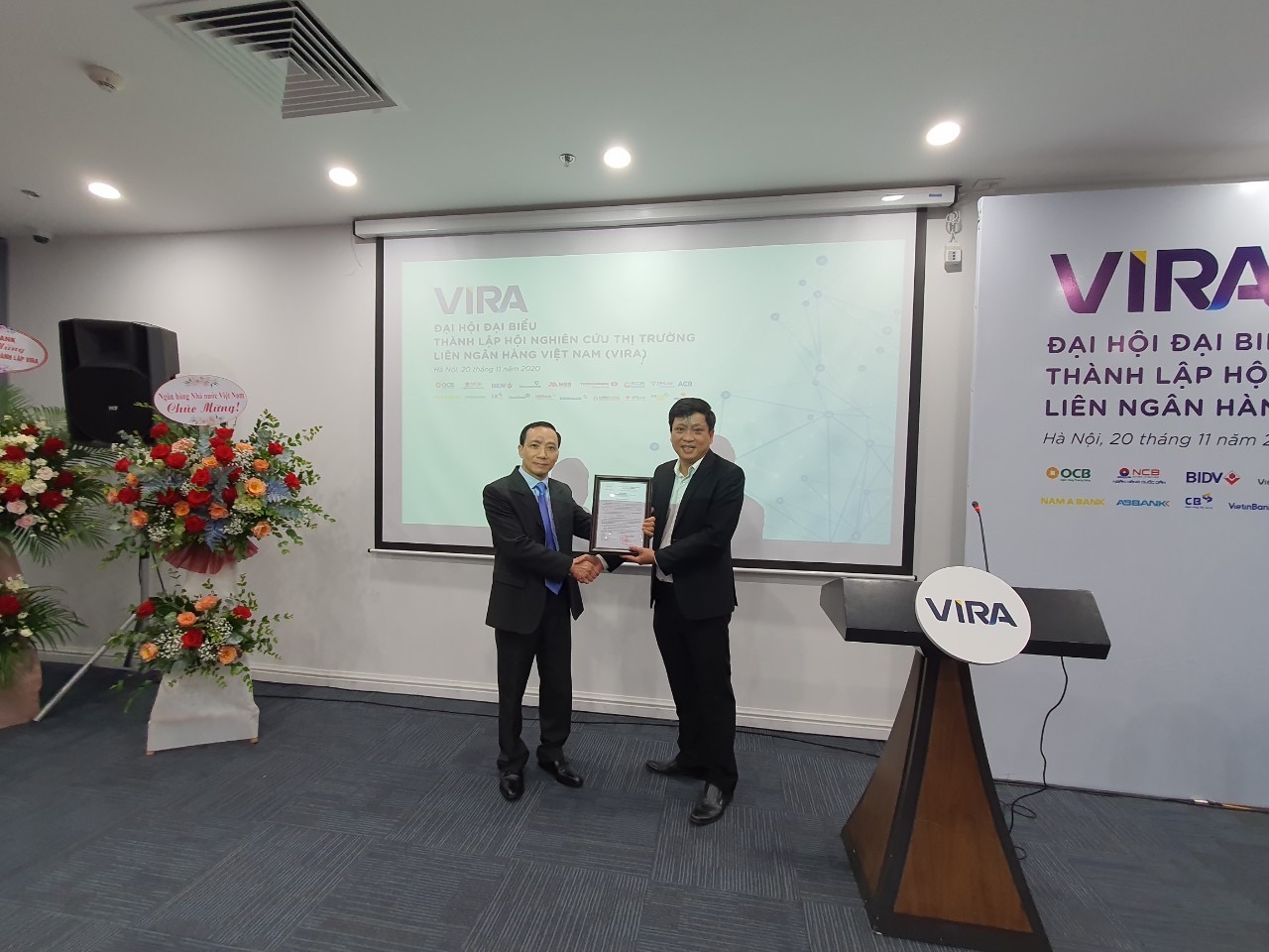 Đại hội thành lập Hội Nghiên cứu thị trường liên ngân hàng Việt Nam đã thành công tốt đẹp