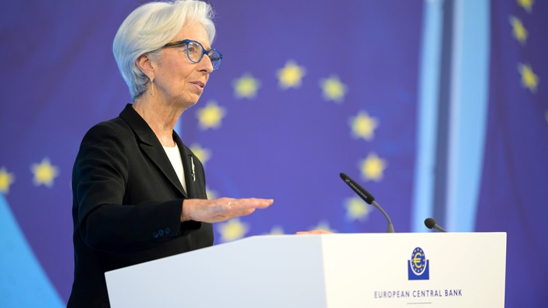 Chủ tịch ECB tái khẳng định kế hoạch tăng lãi suất
