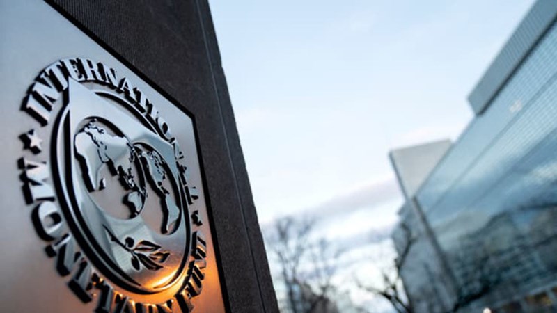 IMF hạ nhẹ triển vọng kinh tế thế giới