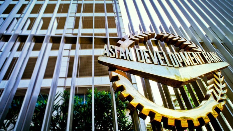  ADB điều chỉnh hạ dự báo tăng trưởng của Việt Nam